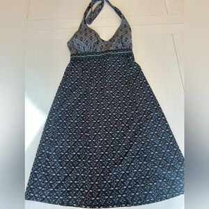 Athleta halter dress. Size 4. Excellent condition.